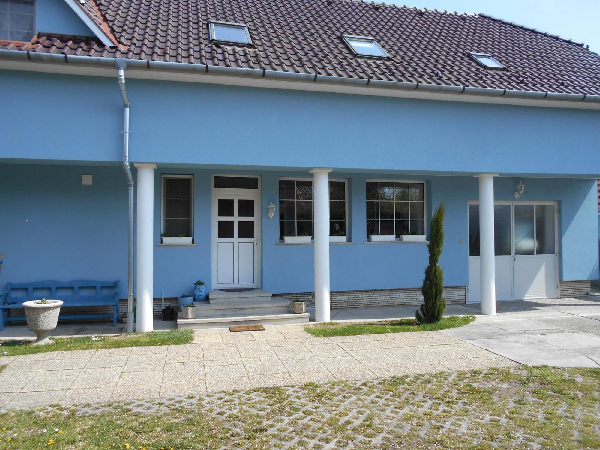 Bed and Breakfast Árpád Panzió Győr Exterior foto